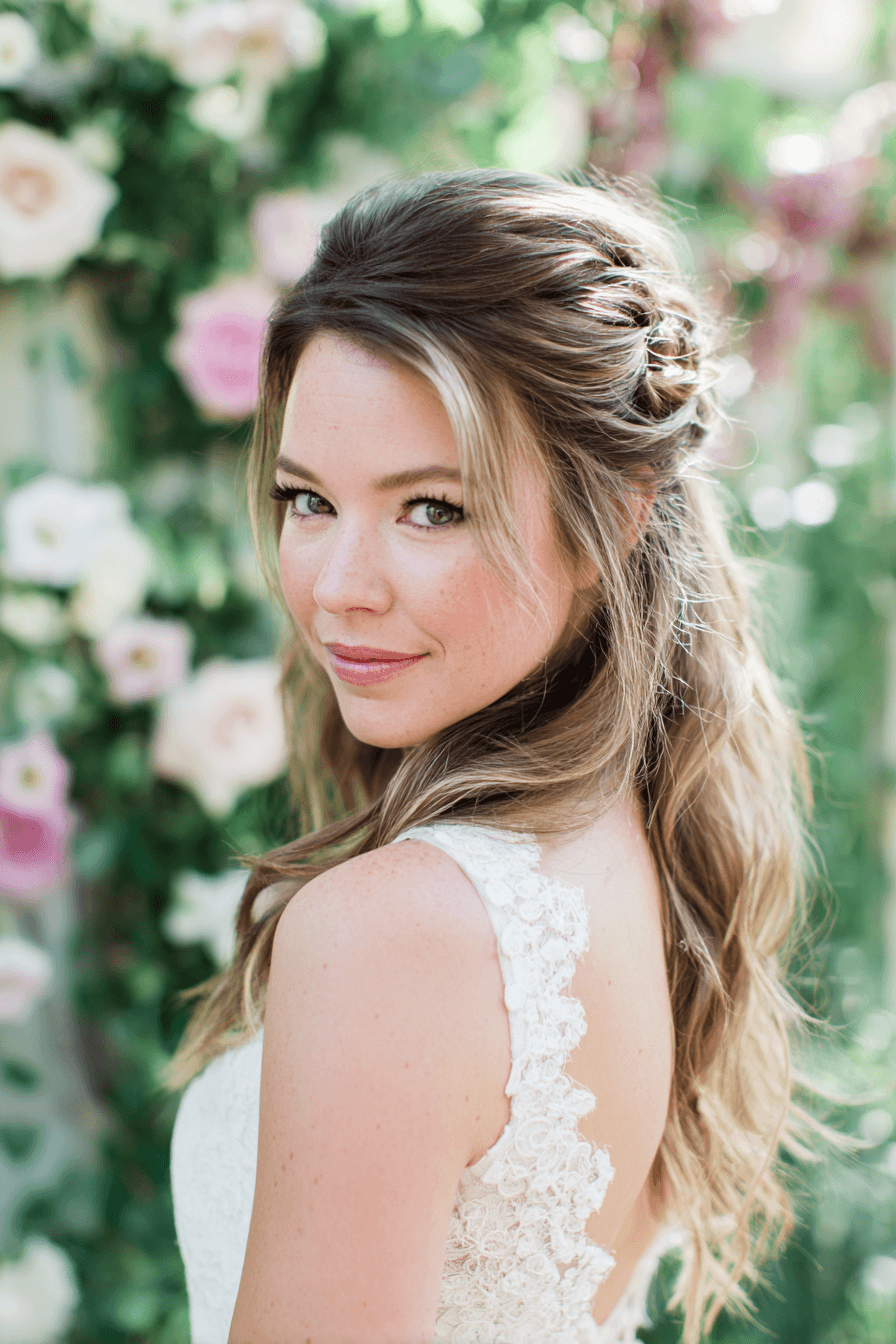 27 Bridal Half Up Half Down Hairstyles with Curls and Waves