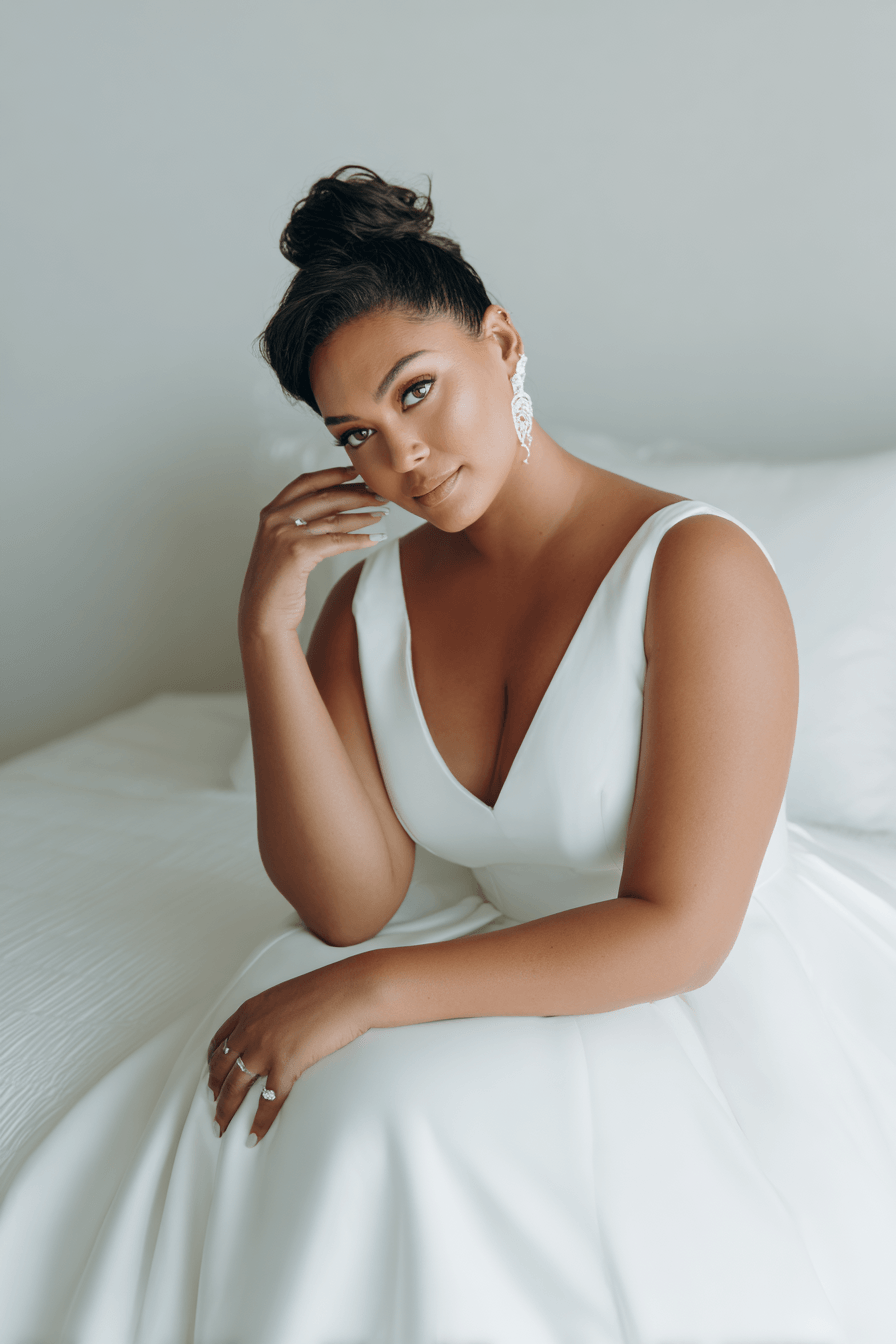27 Plus Size Wedding Dresses with Stunning Lace and Elegant Details