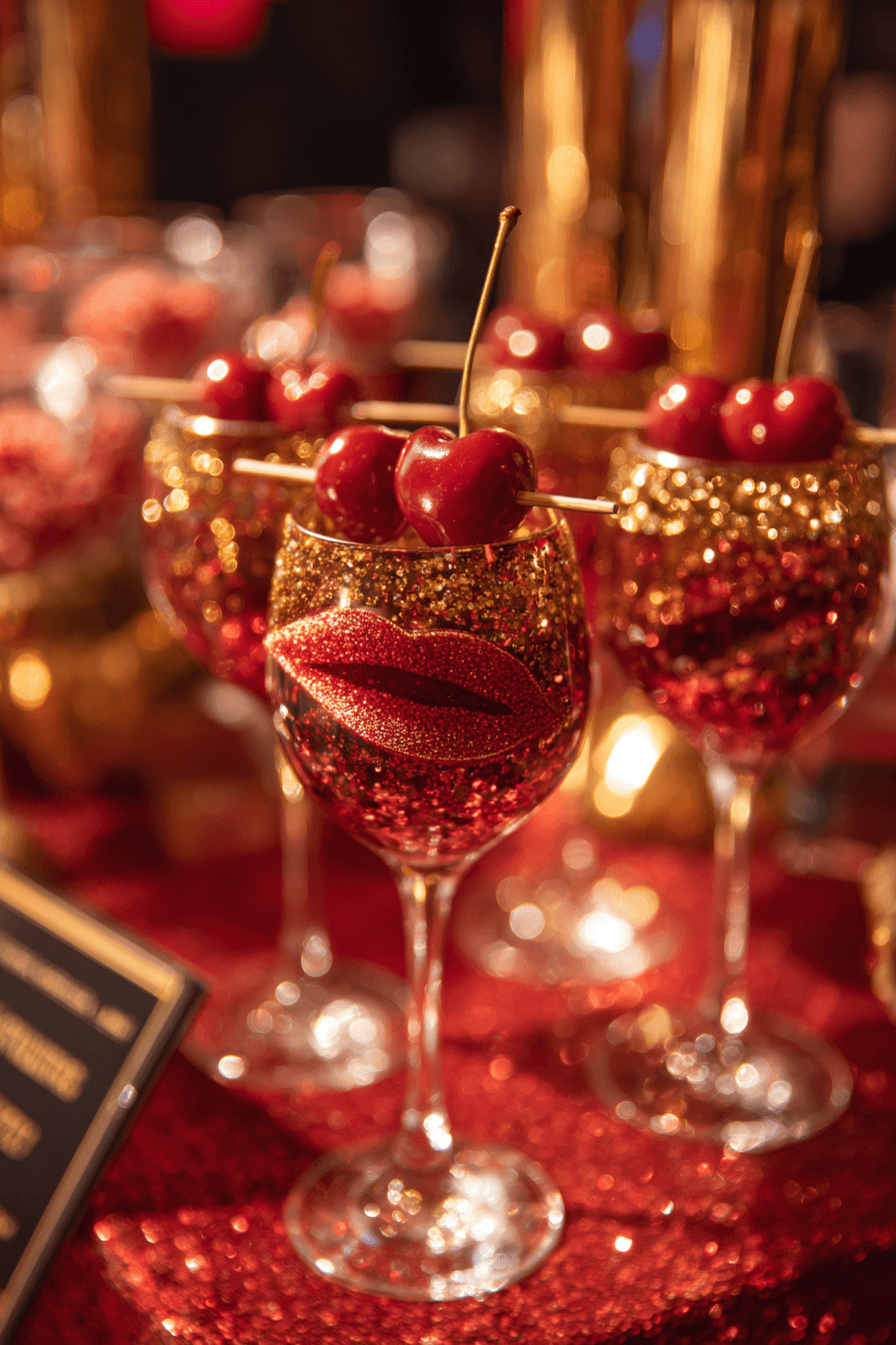 27 Fun and Classy 40th Birthday Ideas for Women