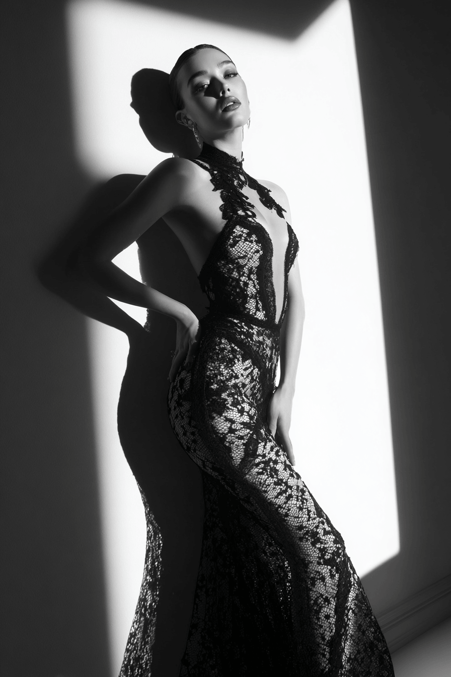 27 Elegant Lace Gown Styles That Never Go Out of Fashion