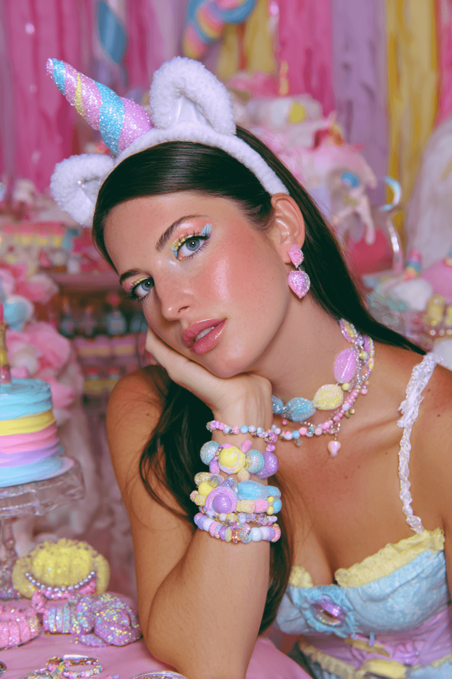 27 Sparkly Unicorn Birthday Party Inspirations for Girls