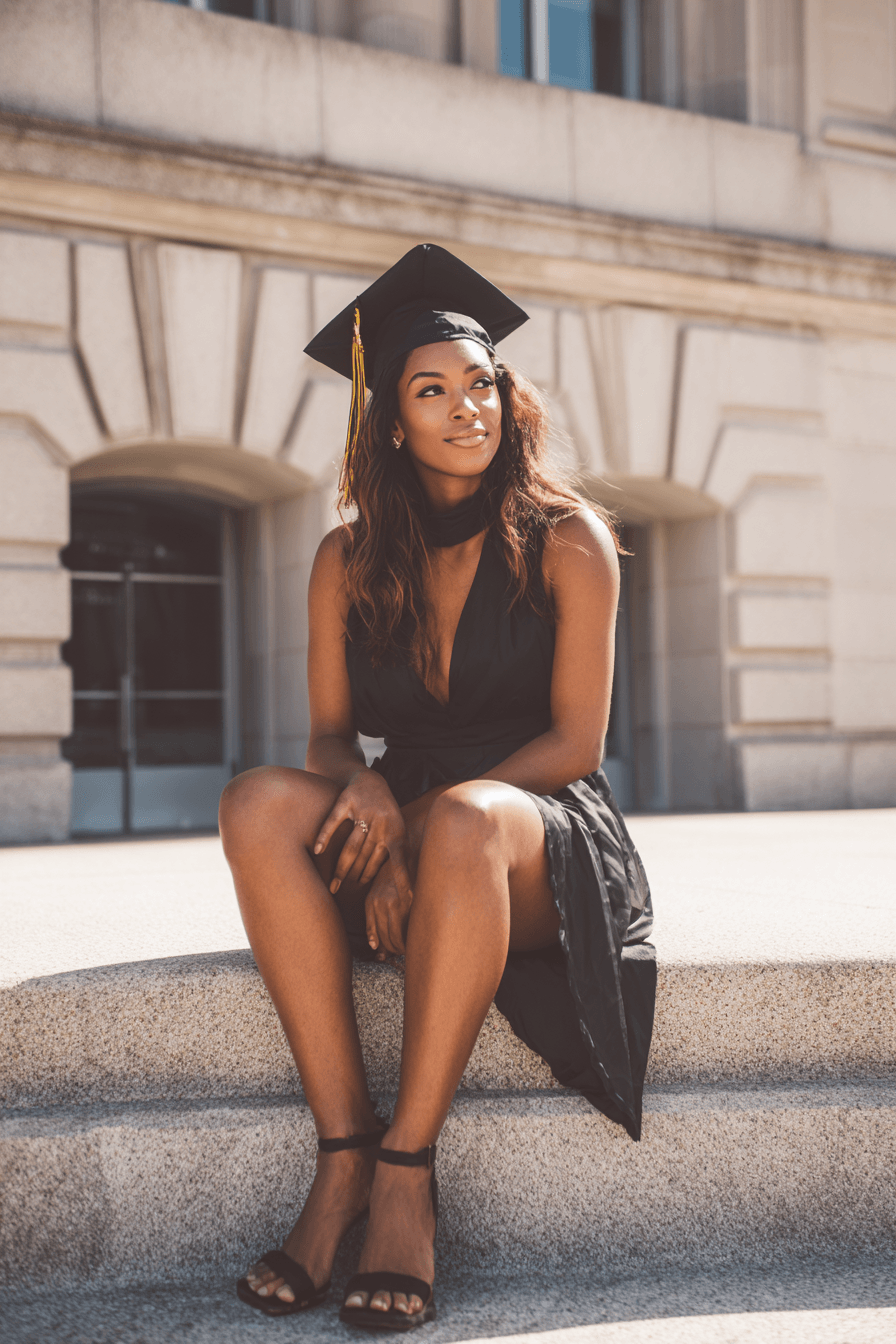27 Graduation Party Outfit Ideas for Guests That Look Stylish and Celebratory