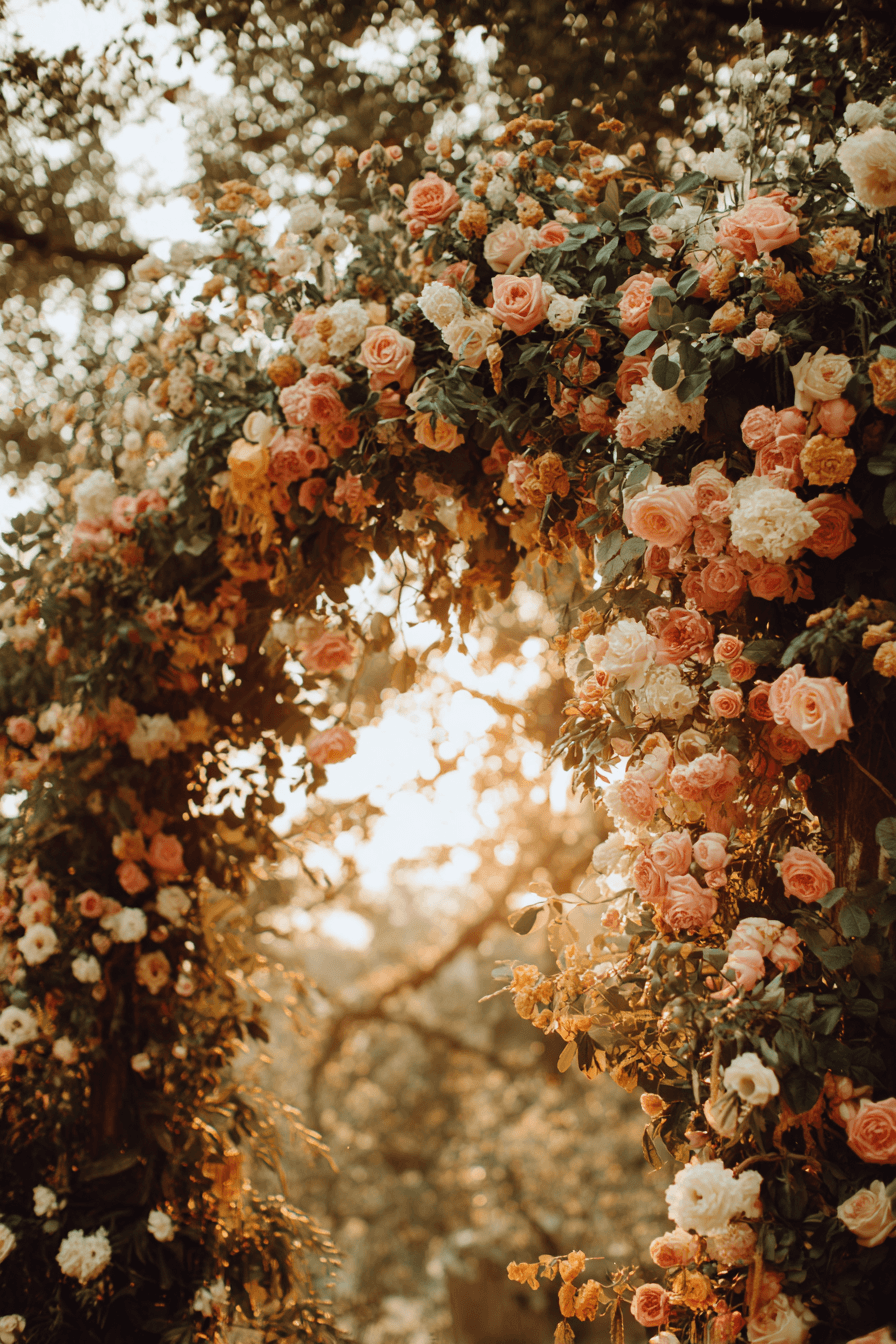 27 Floral Arch Wedding Ideas to Create the Ultimate Ceremony Backdrop