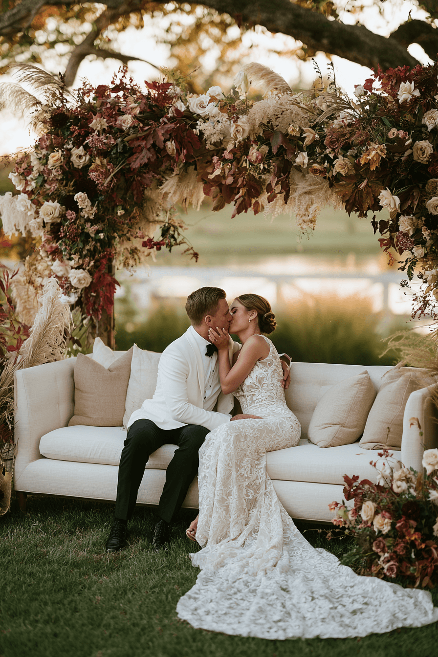 27 Cozy Fall Outdoor Wedding Ideas for a Romantic Autumn Ceremony