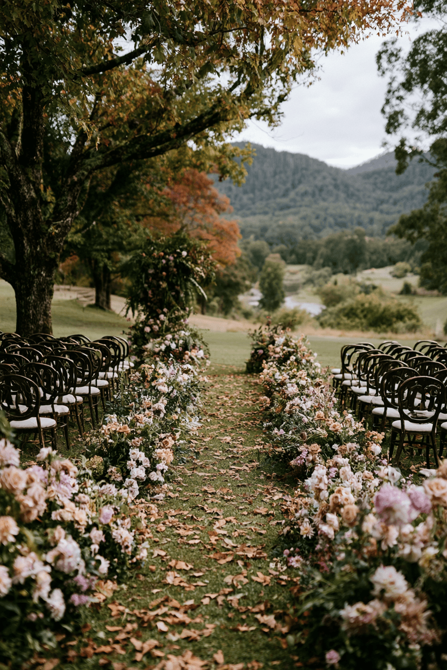 27 Cozy Fall Outdoor Wedding Ideas for a Romantic Autumn Ceremony