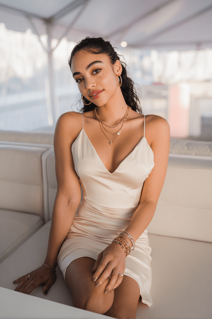 27 Graduation Party Outfit Ideas for Guests That Look Stylish and Celebratory